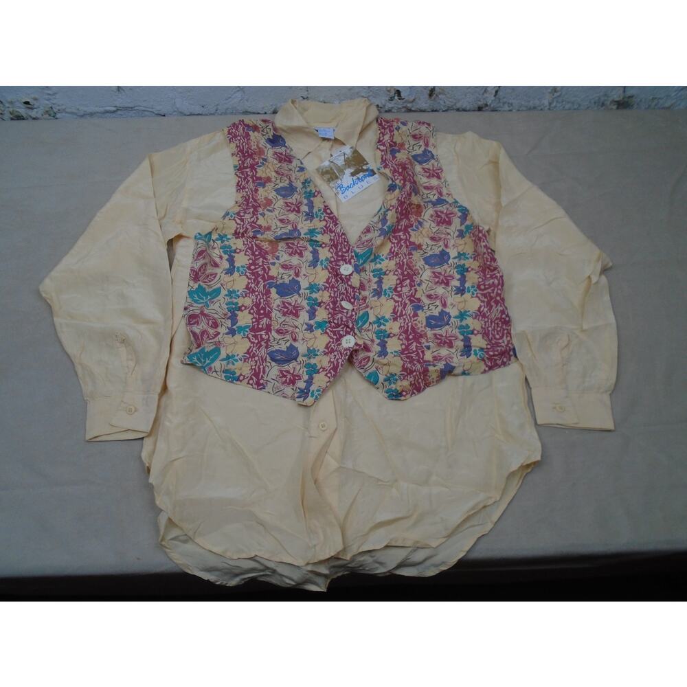 VINTAGE BACKROAD BLUES Womens Blouse Shirt Top Vest Silk Yellow Floral M NWT!